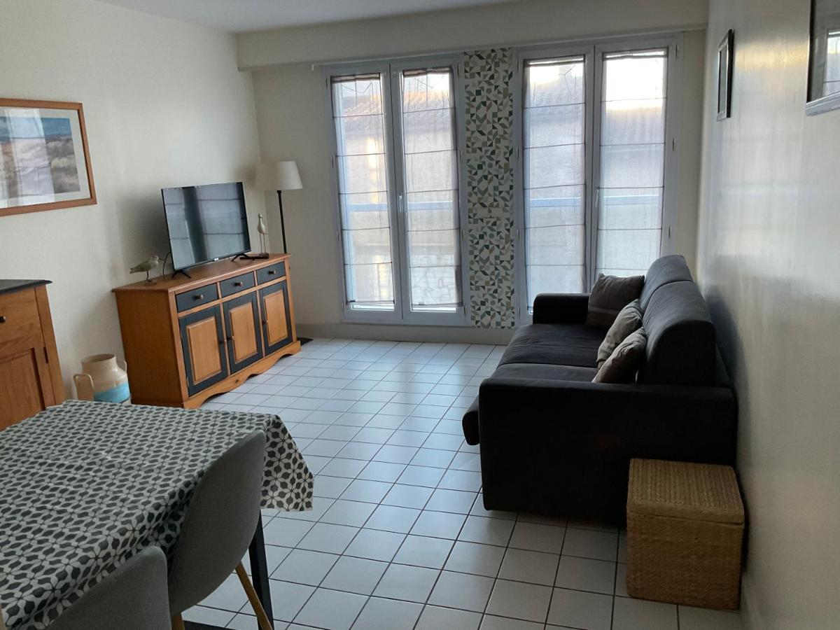 Appartement Centre Ville Pres Du Port Avec Parking Et Wifi La Rochelle  Buitenkant foto